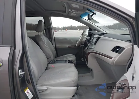 2011 Toyota Sienna Xle V6 z USA, uszkodzony, nr VIN 5TDYK3DC7BS114127